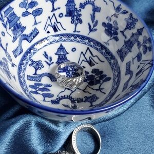 Jewelry & Trinket Dish